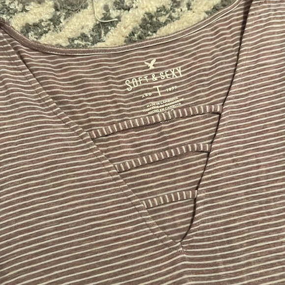 Tops 3/$12 bundle - Picture 2 of 2